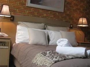 Motel Eltham Motor