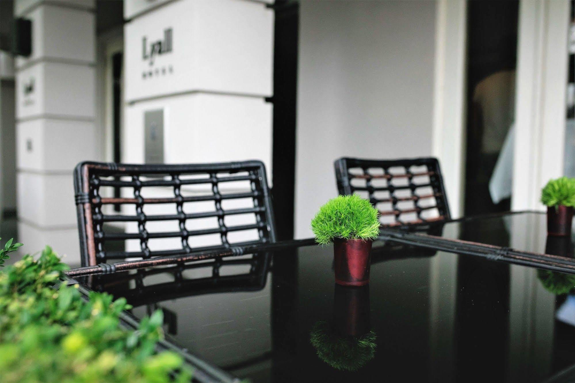 The Lyall Hotel