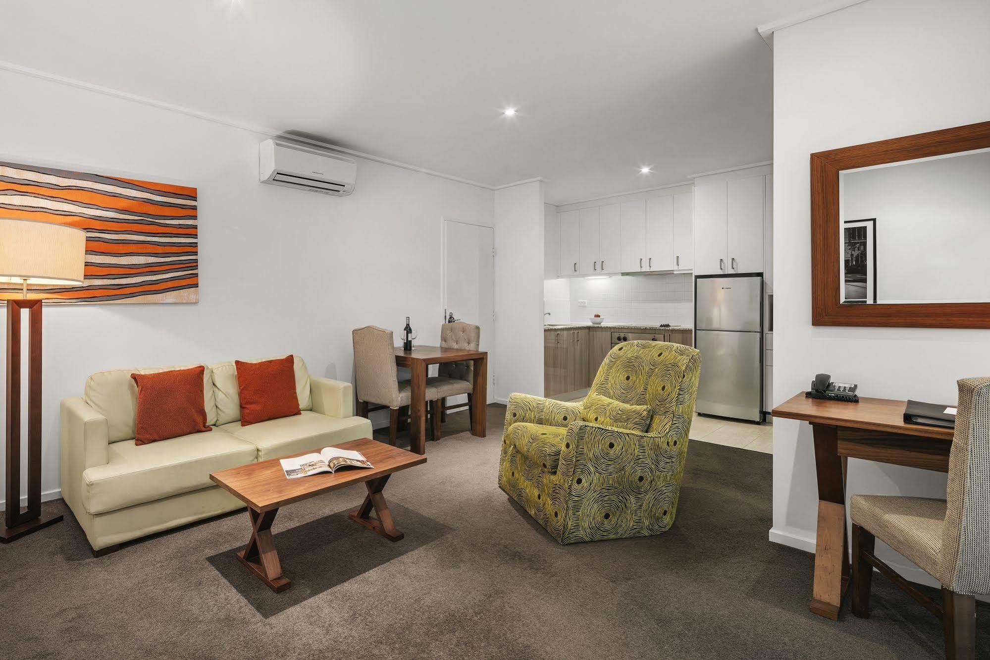 Quest Jolimont 4*