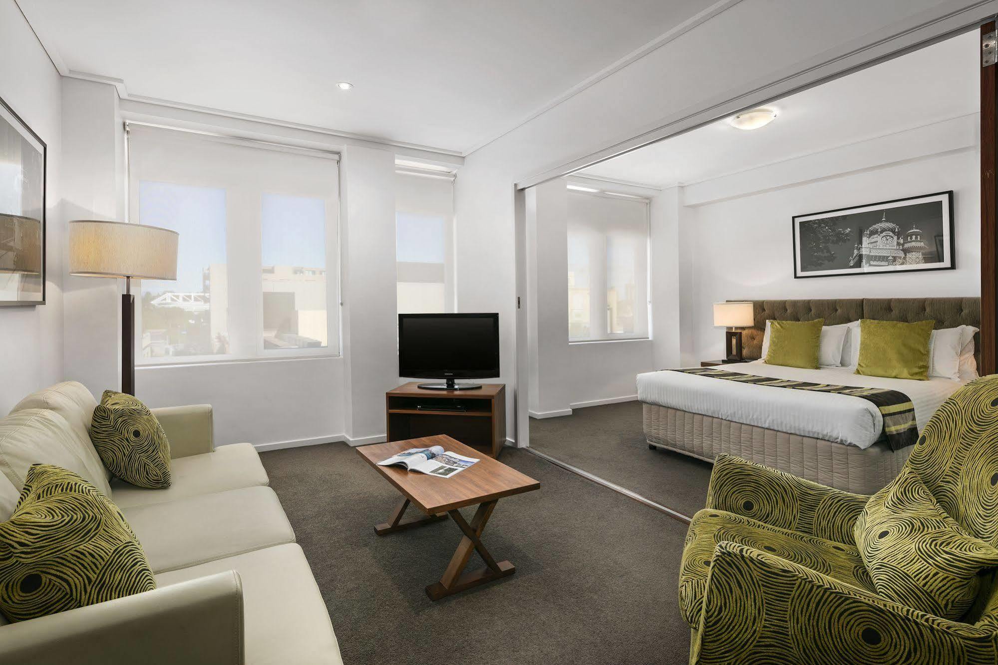 Aparthotel Quest Jolimont Melbourne