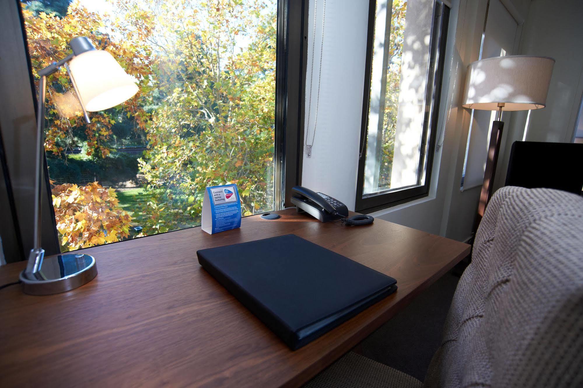 Quest Jolimont 4* Melbourne
