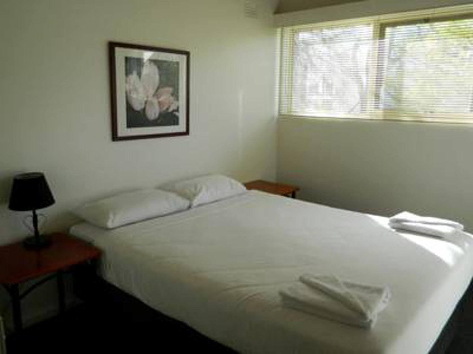 On Lygon Aparthotel