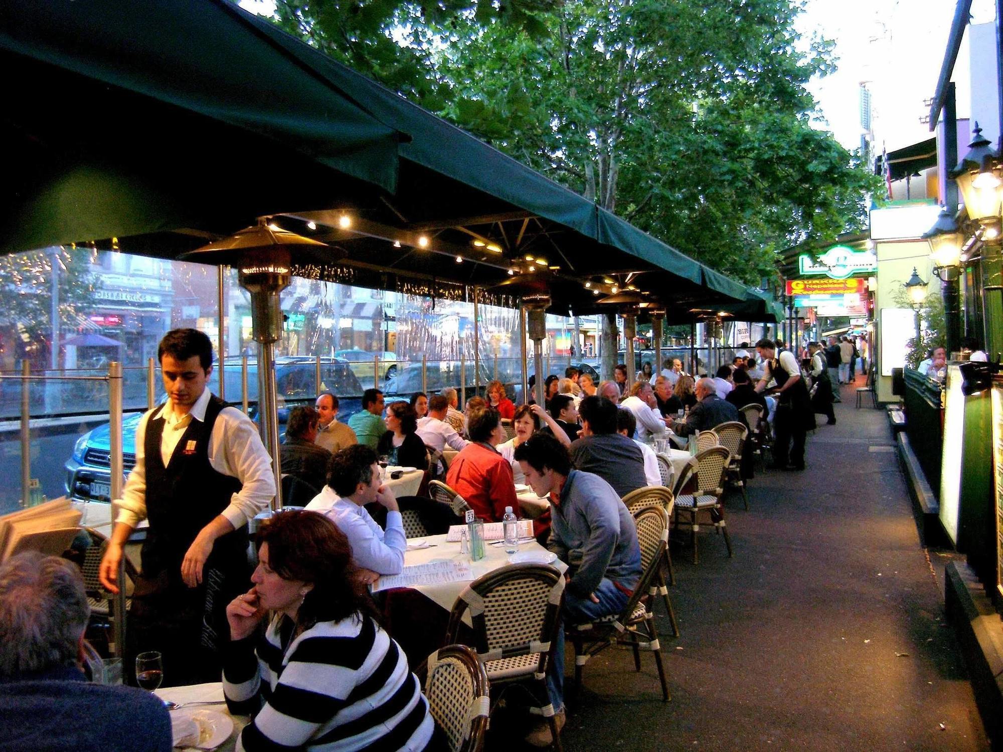 On Lygon Aparthotel