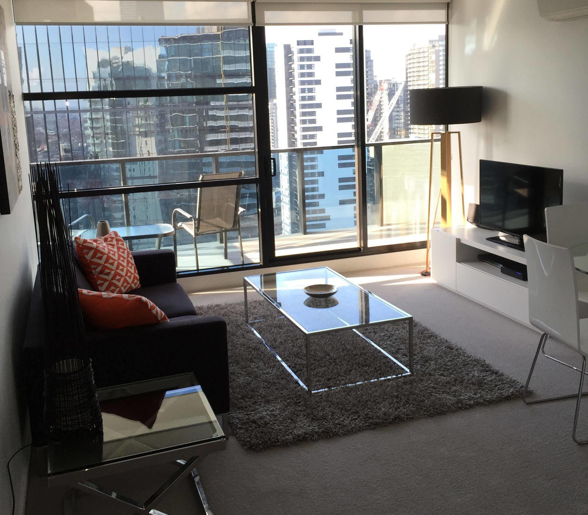 Wyndel - Southbank Views Melbourne