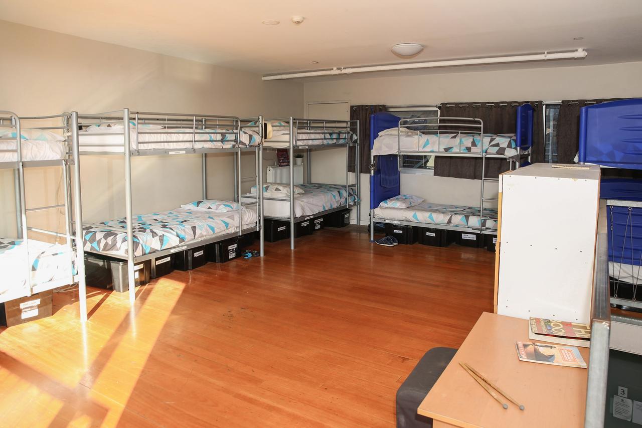 Hostel Barkly Backpackers *