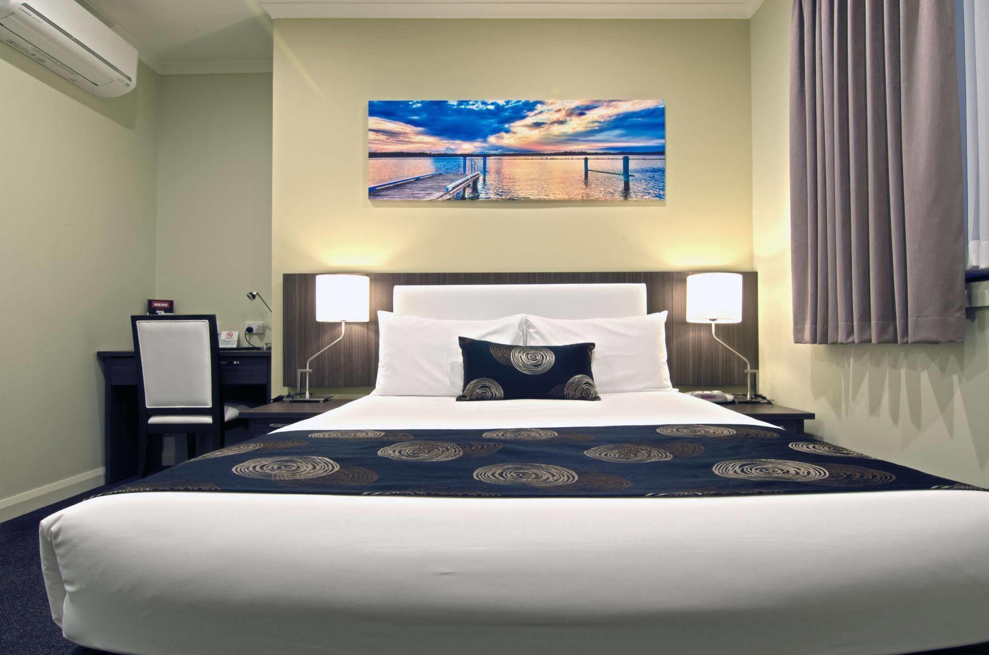 Park Squire Motor & Serviced 4* Melbourne