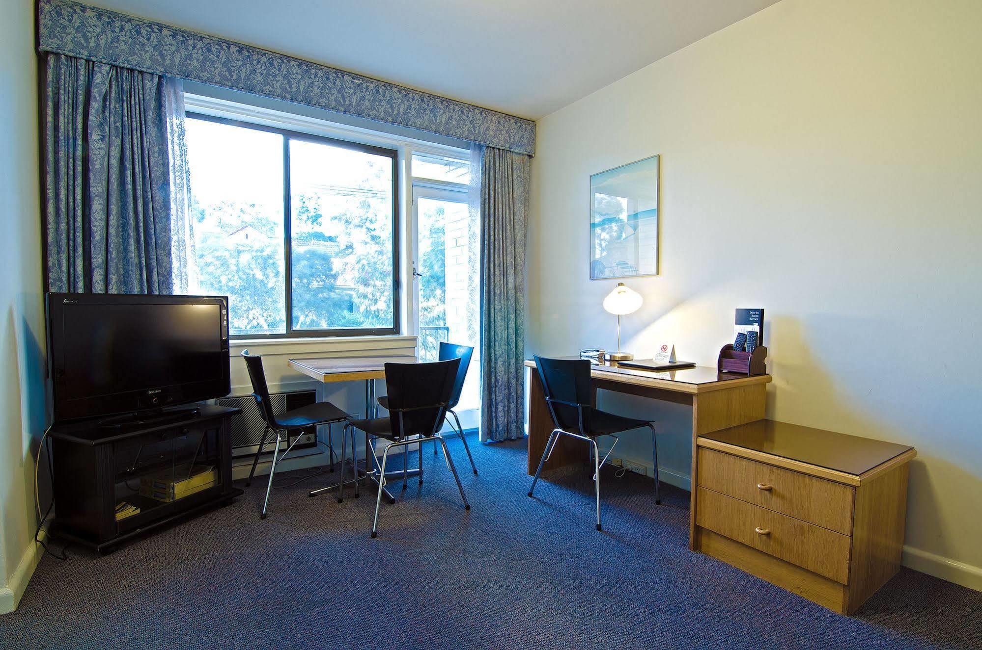Park Squire Motor & Serviced Aparthotel 4*