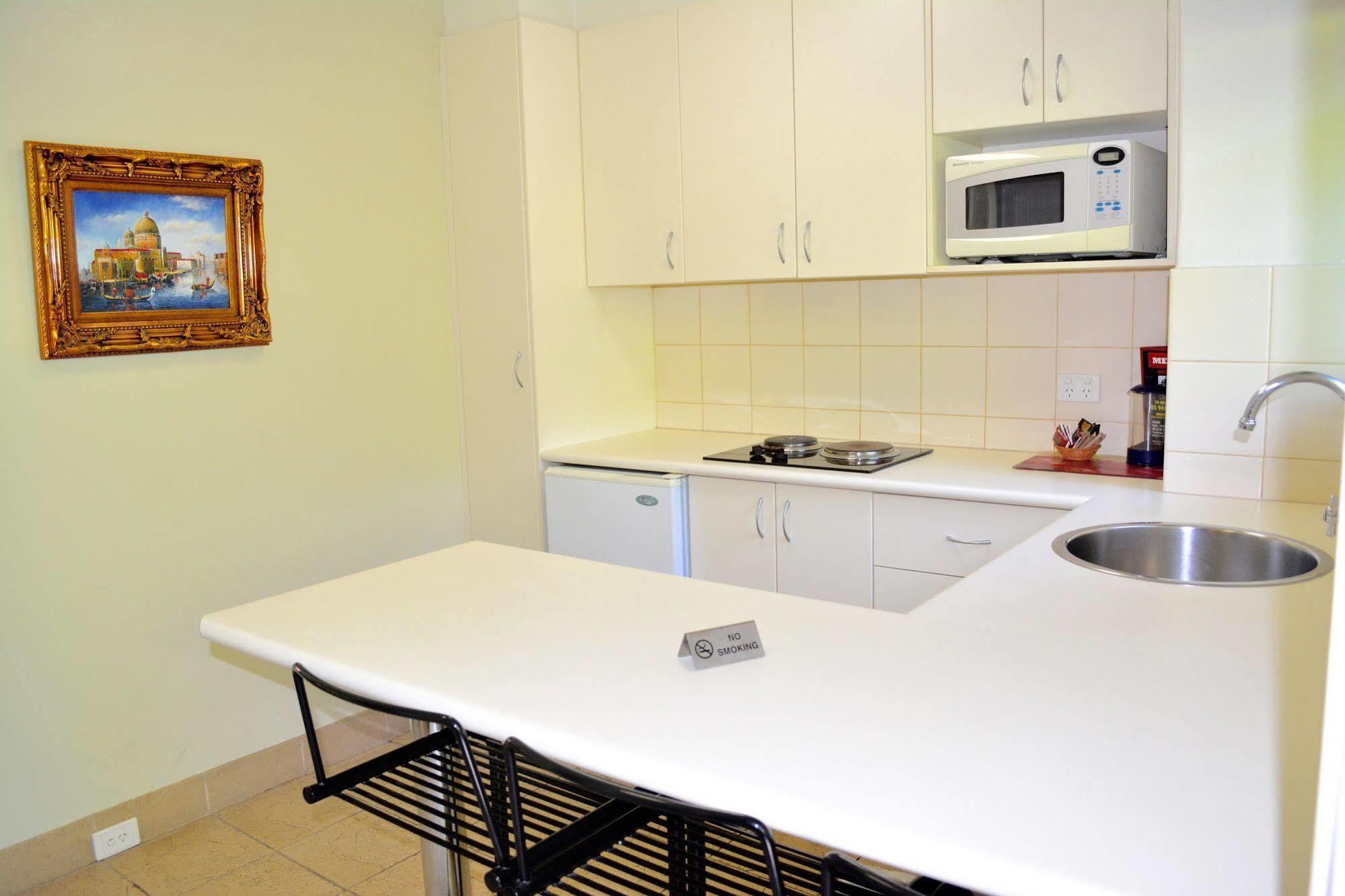 Aparthotel Heights Serviced