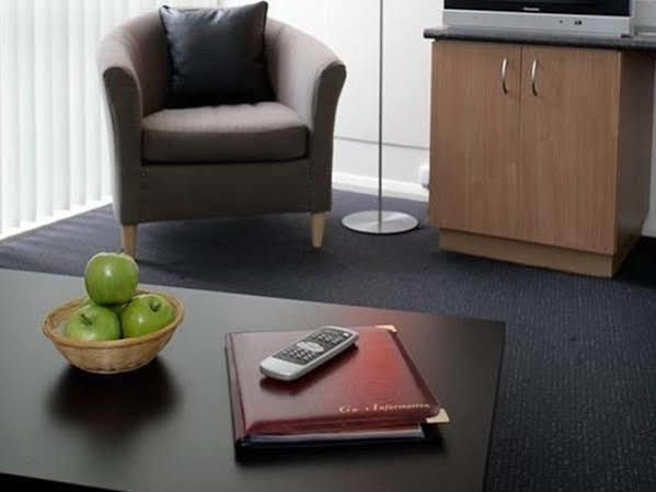 Aparthotel Heights Serviced