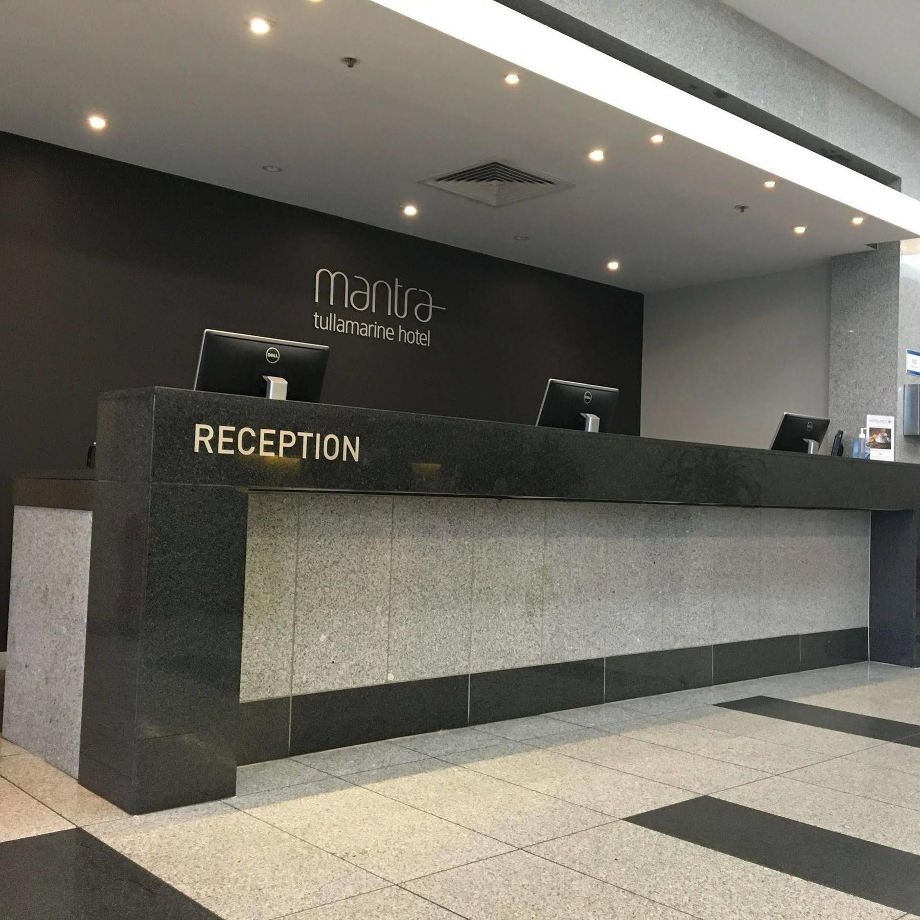 Hotel Mantra Airport 4*