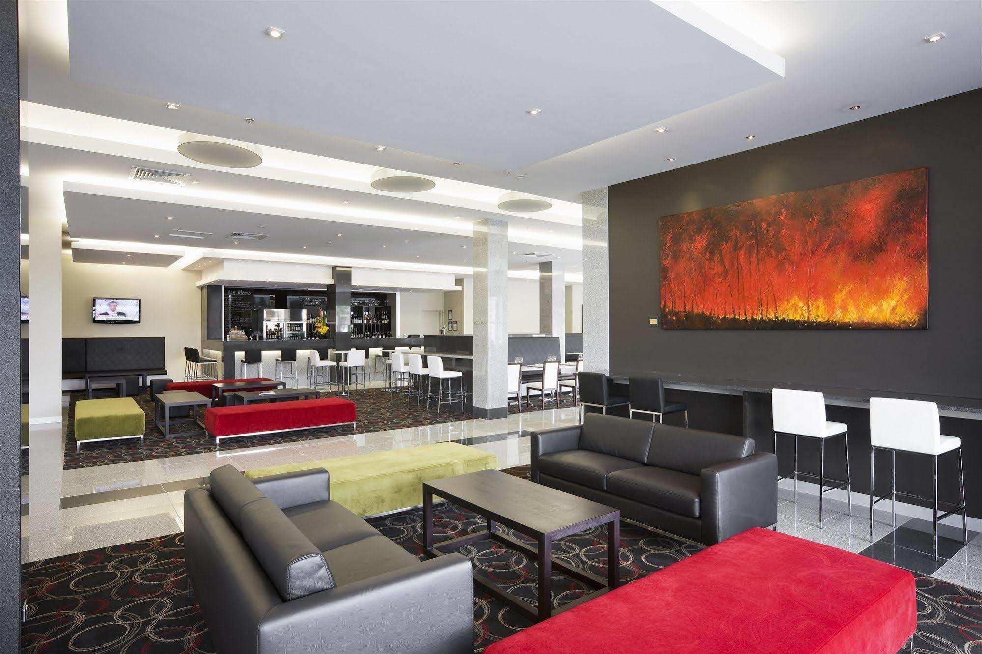 Mantra Airport 4* Melbourne