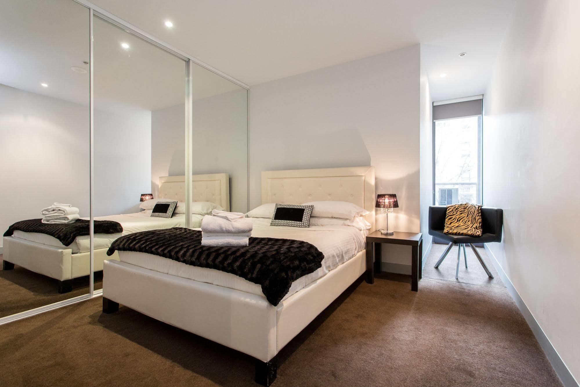 Abc Accommodation- Flinders Street Apartment *