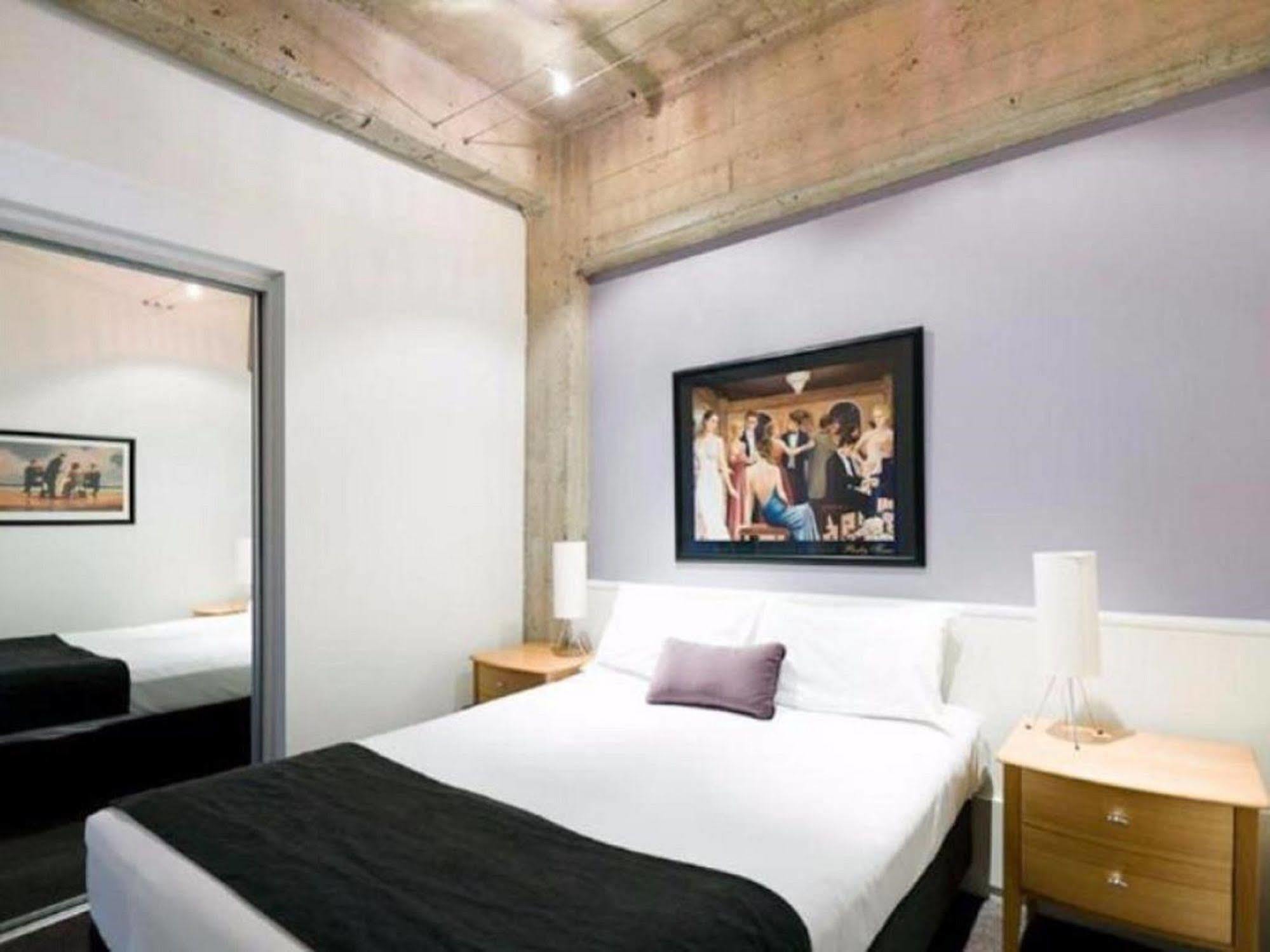 Aparthotel Punthill - Manhattan Melbourne