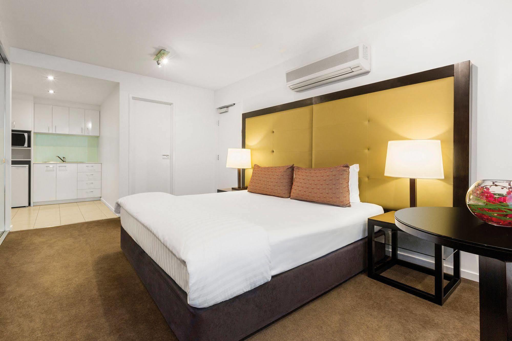 Brady Flinders Street Aparthotel Melbourne