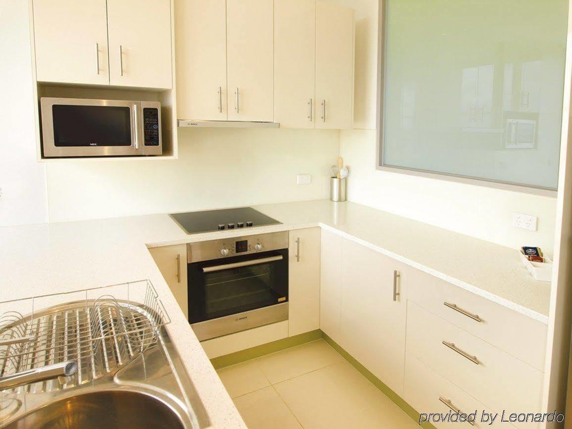 Aparthotel Oaks On Lonsdale 4*