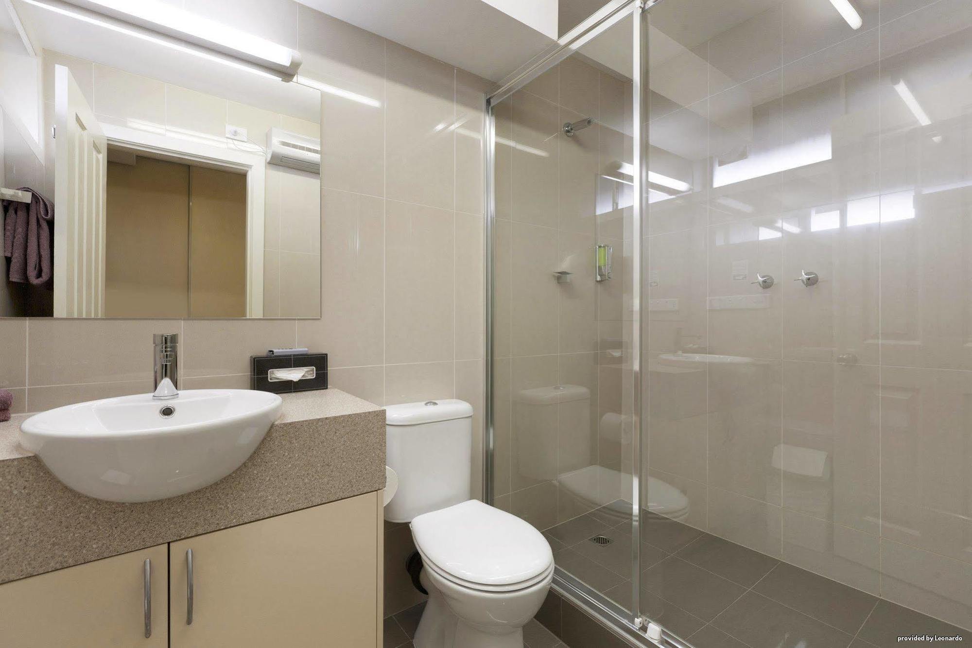 Motel Melbourne's Princes Park 4*