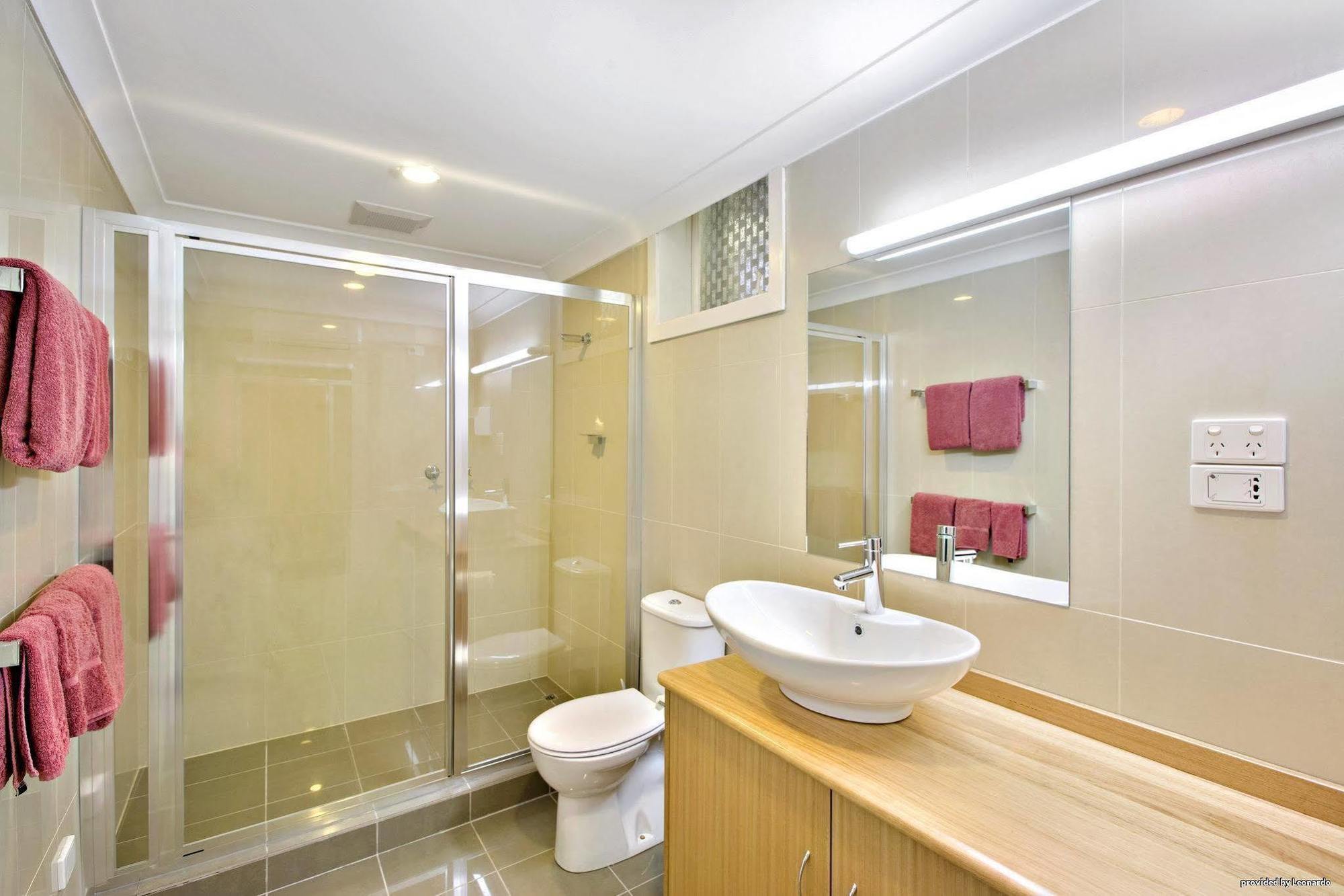 Melbourne's Princes Park 4*
