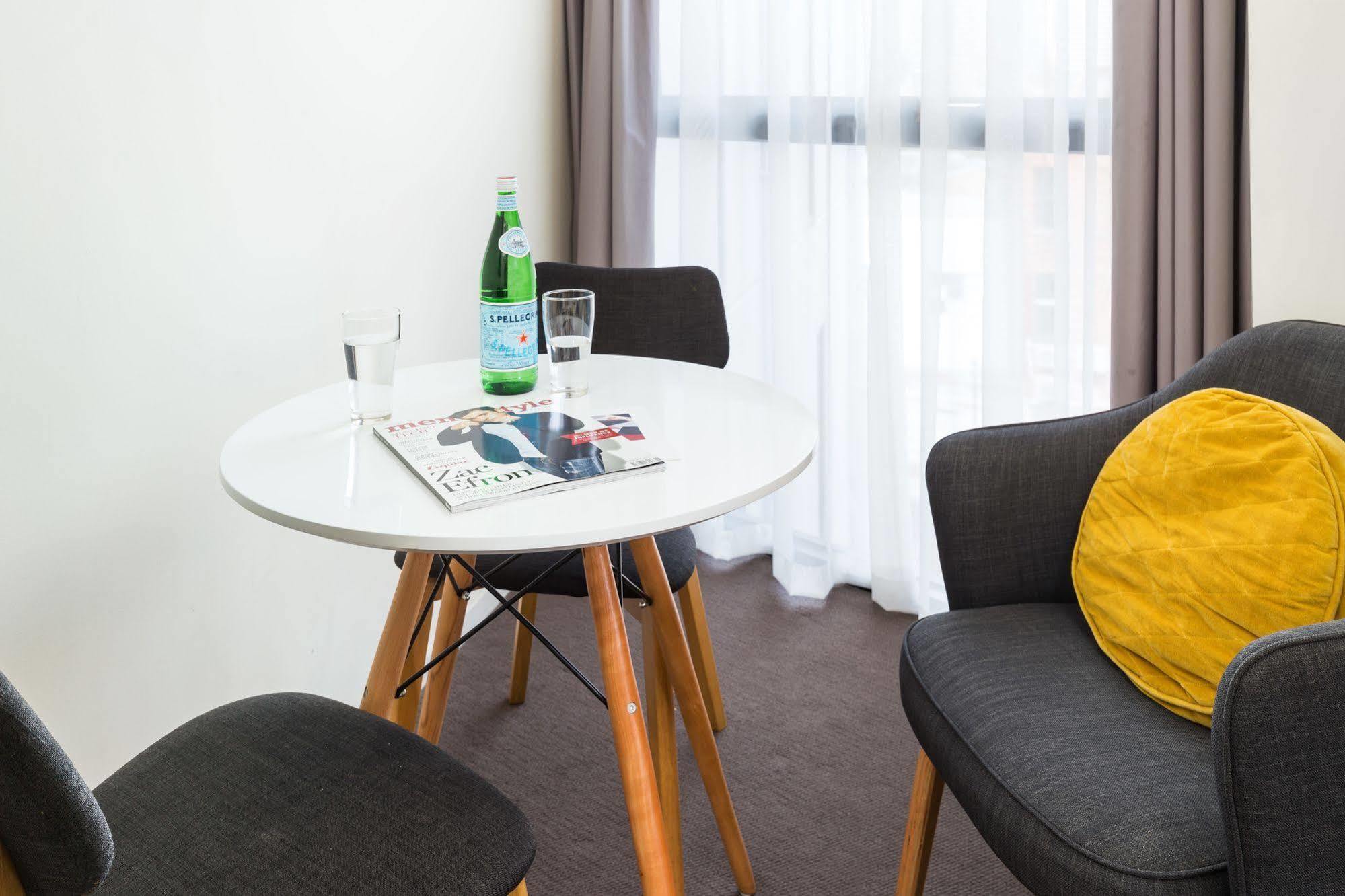 Edge North 4* Melbourne