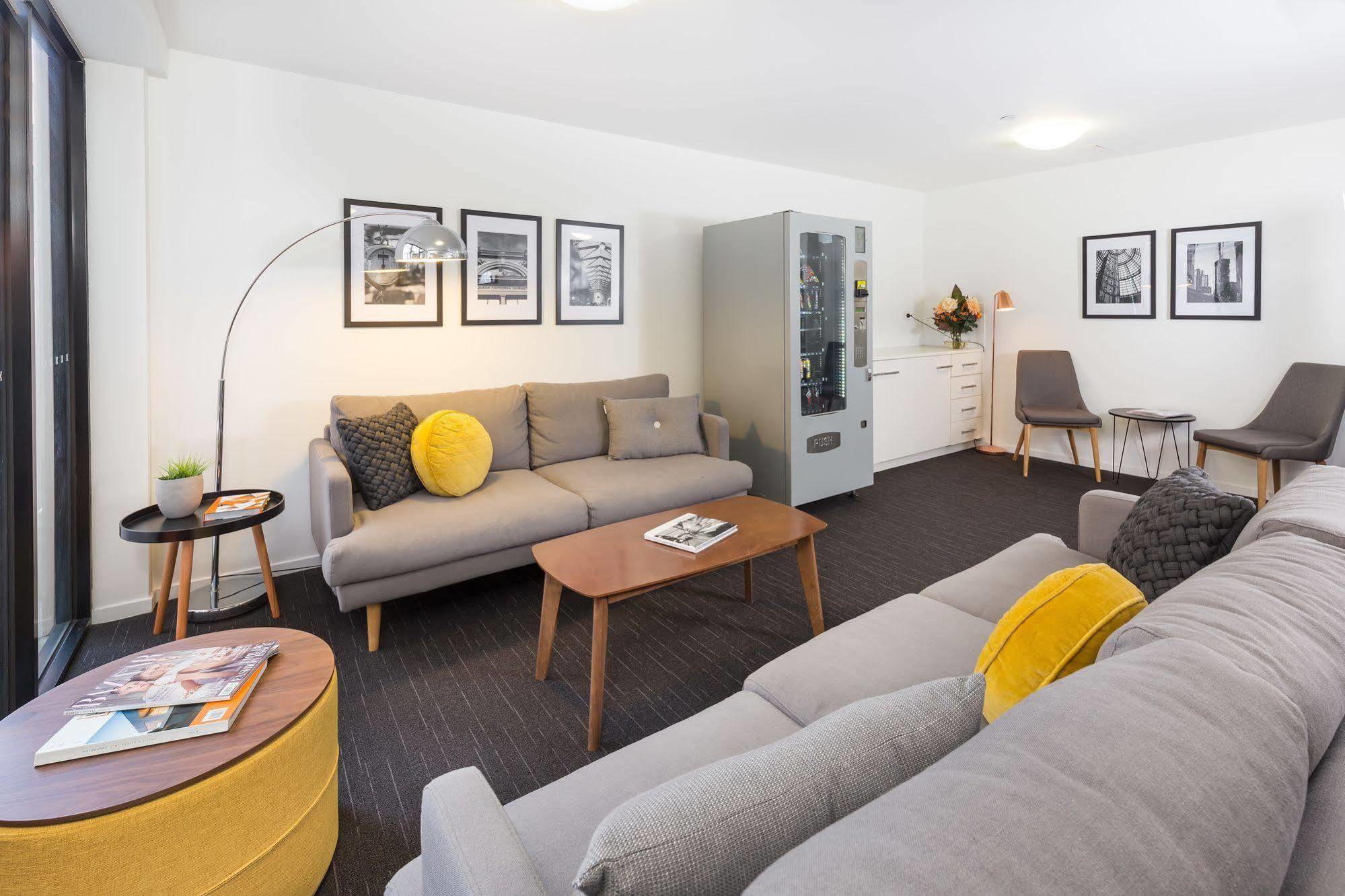 Edge North 4* Melbourne