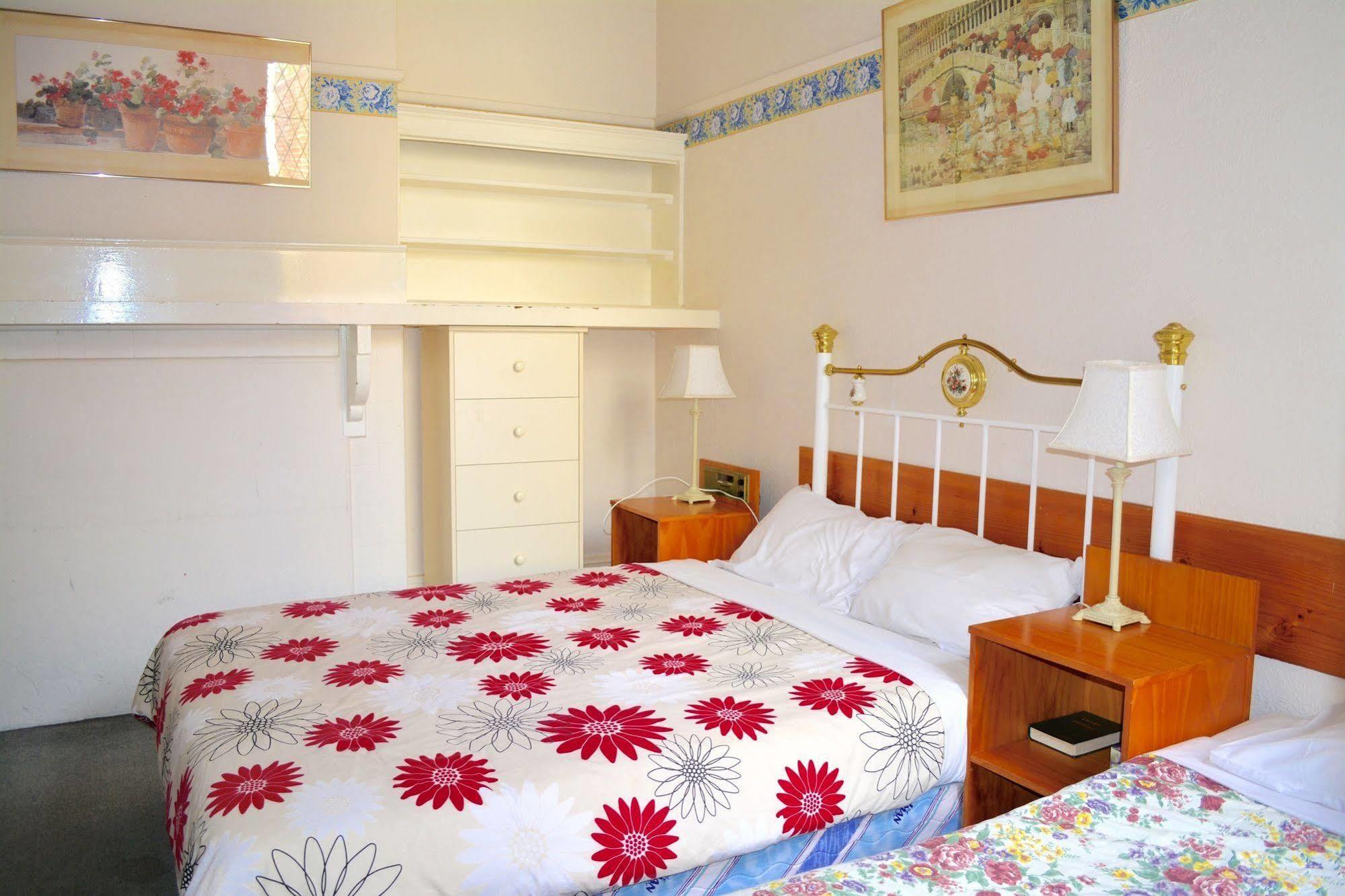 Georgian Court Bed & Breakfast Melbourne