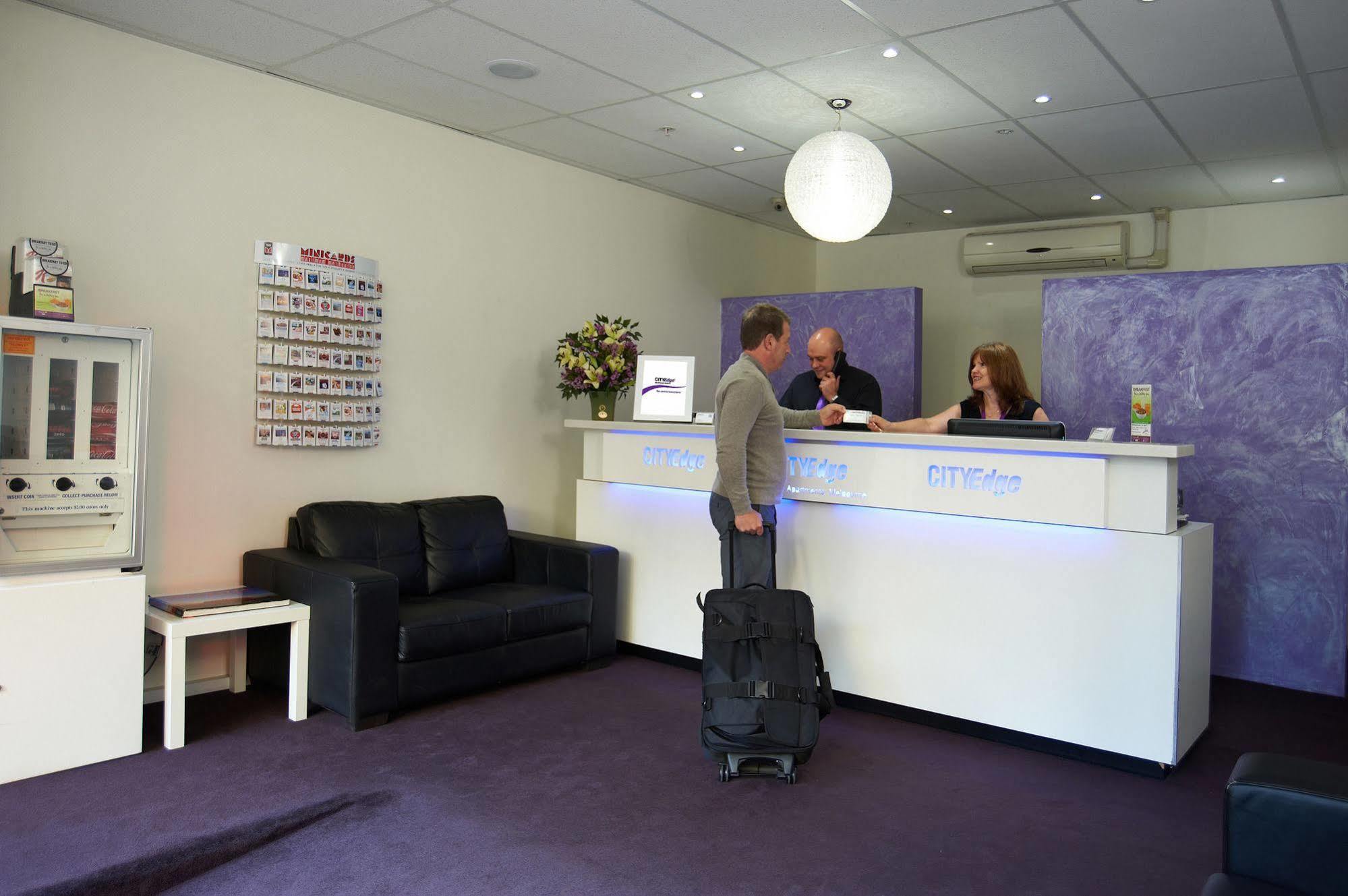 Hotel Comfort On Elizabeth 4*