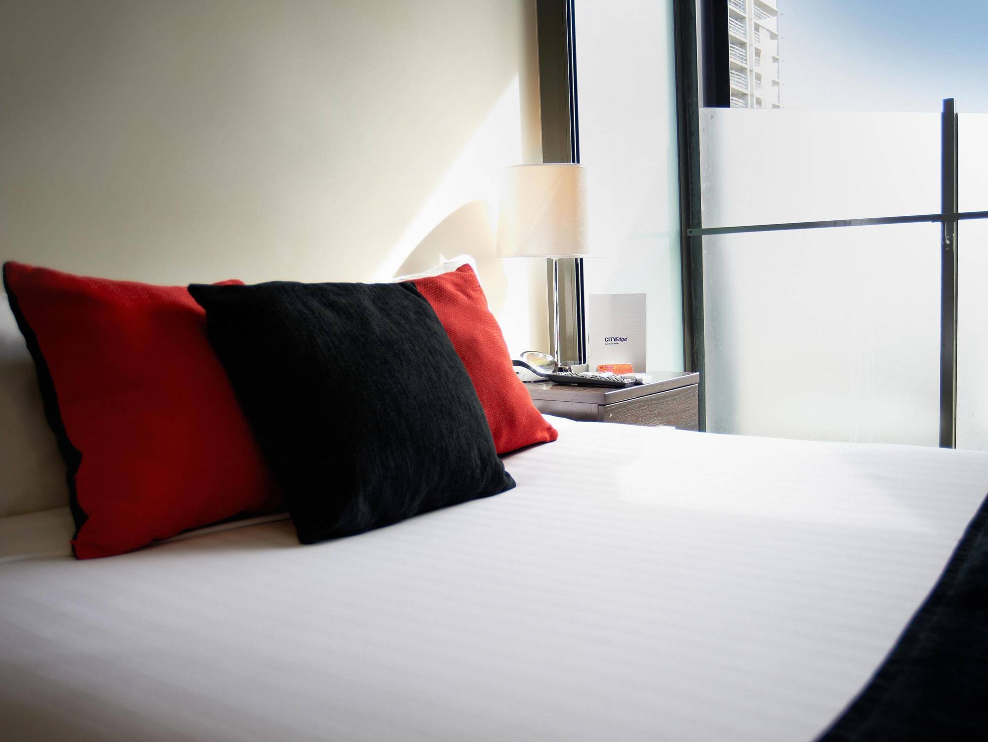 Hotel Comfort On Elizabeth 4*