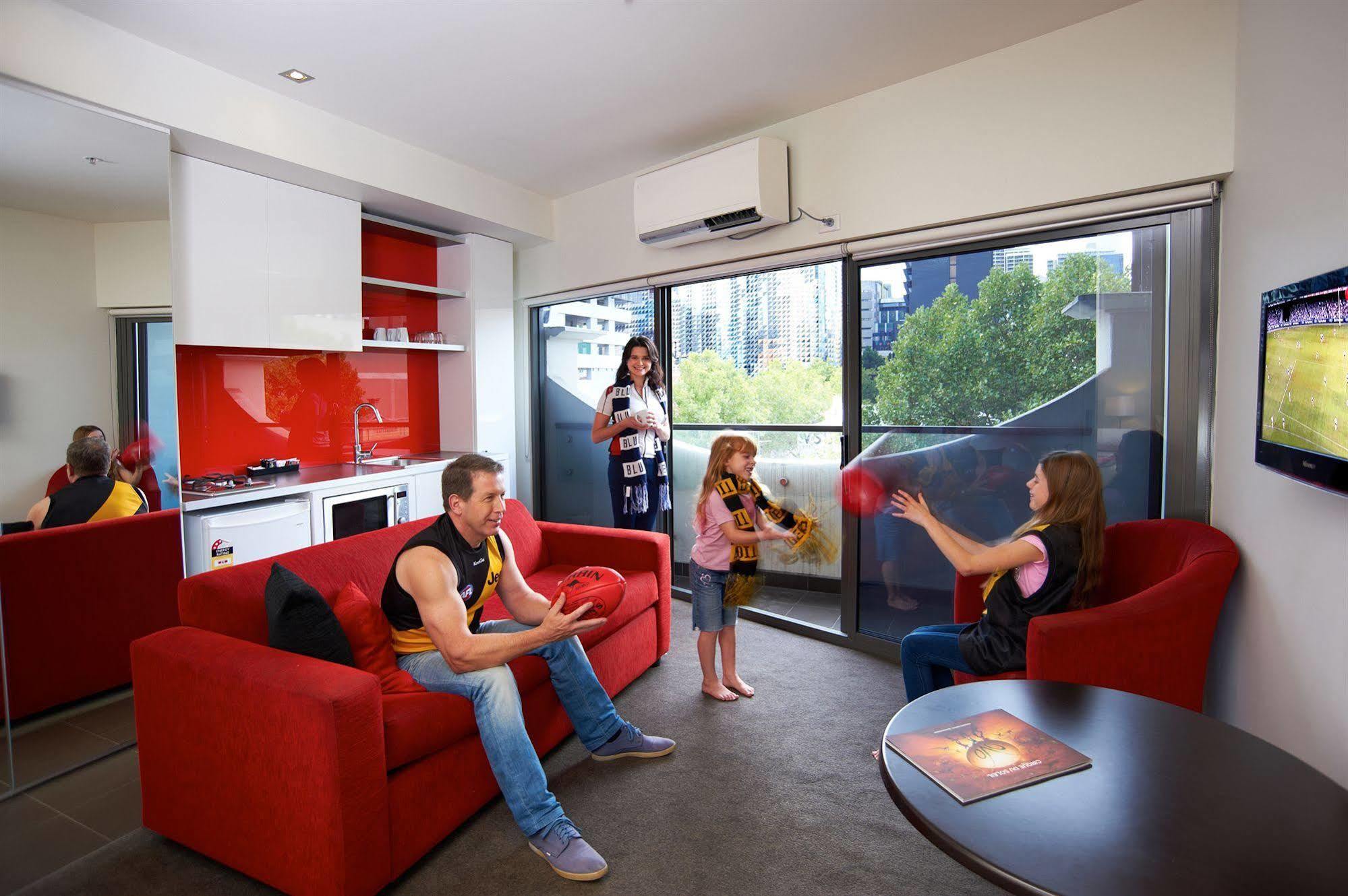 Comfort On Elizabeth Melbourne