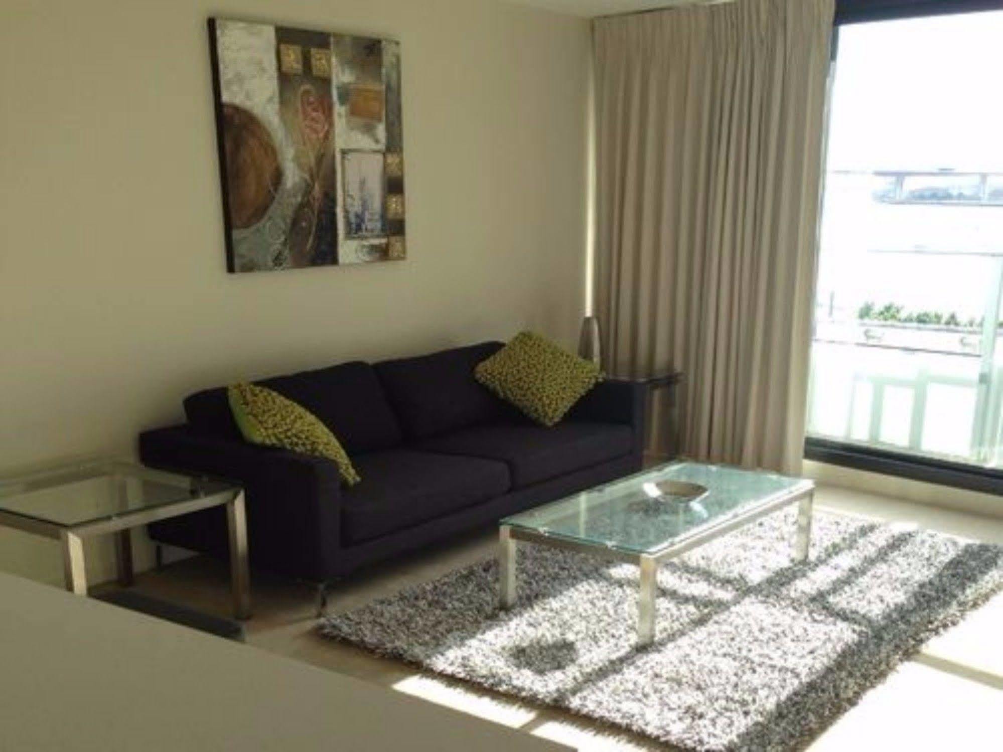 Wyndel - Harbour Views Apartment *