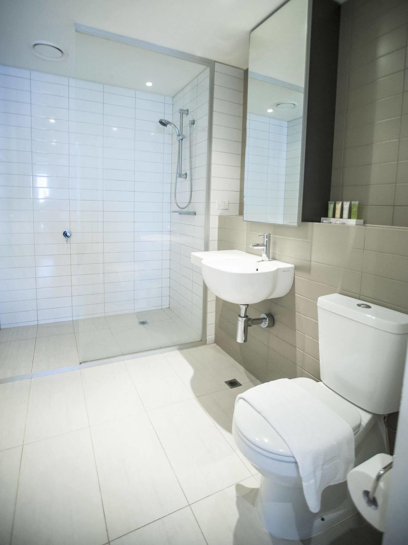 Southern Cross Serviced 4*