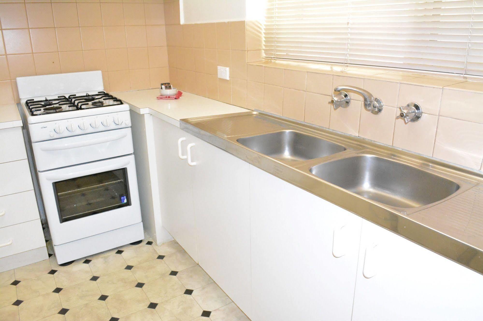Aparthotel Barkly 3*