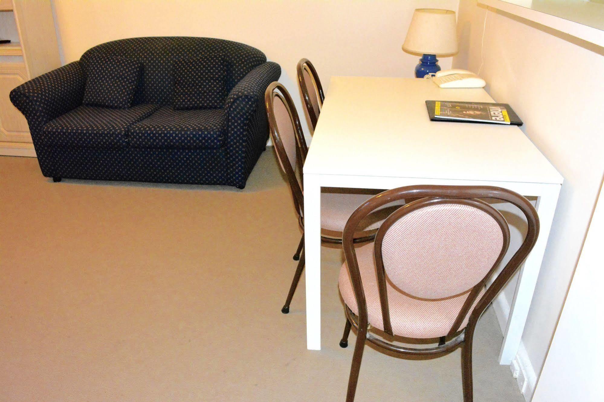 Aparthotel Barkly 3*