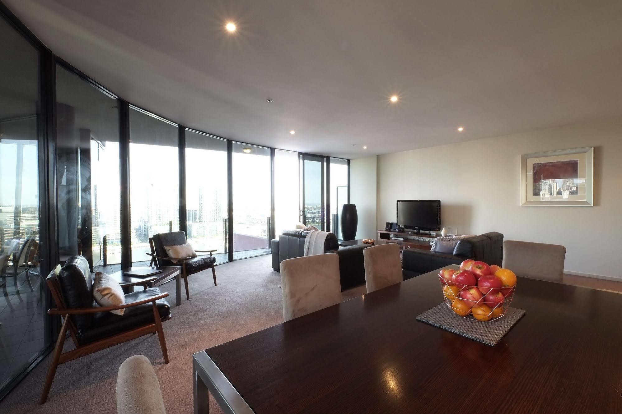 Docklands Prestige Aparthotel 4*