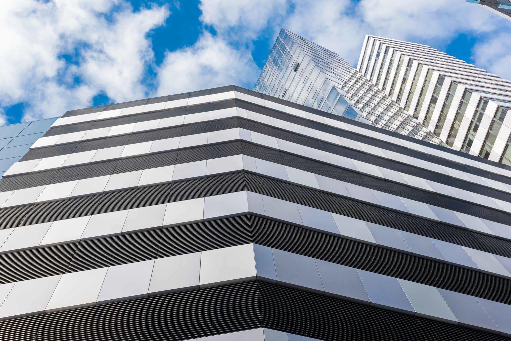 Alt Tower Aparthotel Melbourne