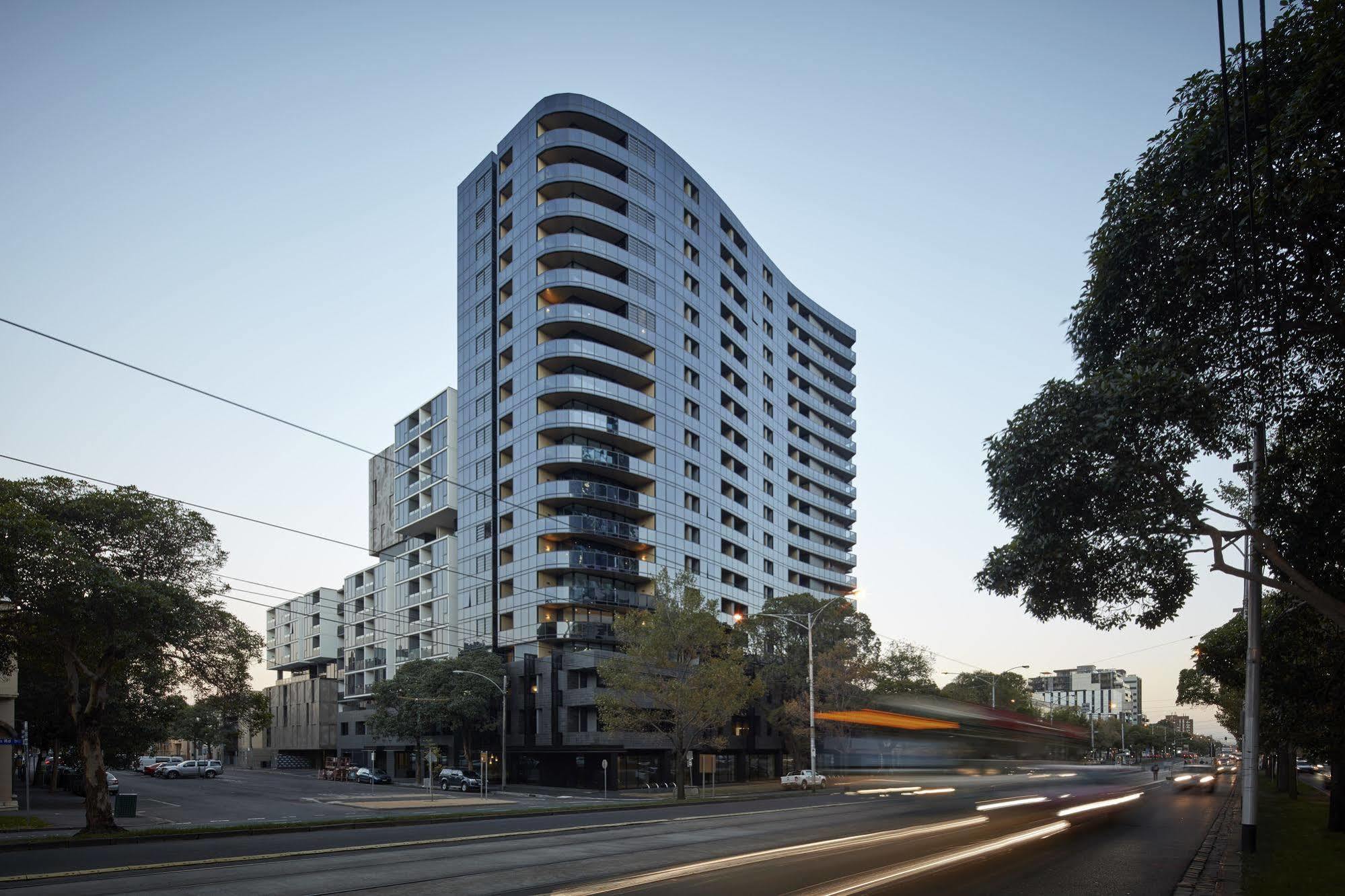 Turnkey Accommodation-North Melbourne 4* Melbourne