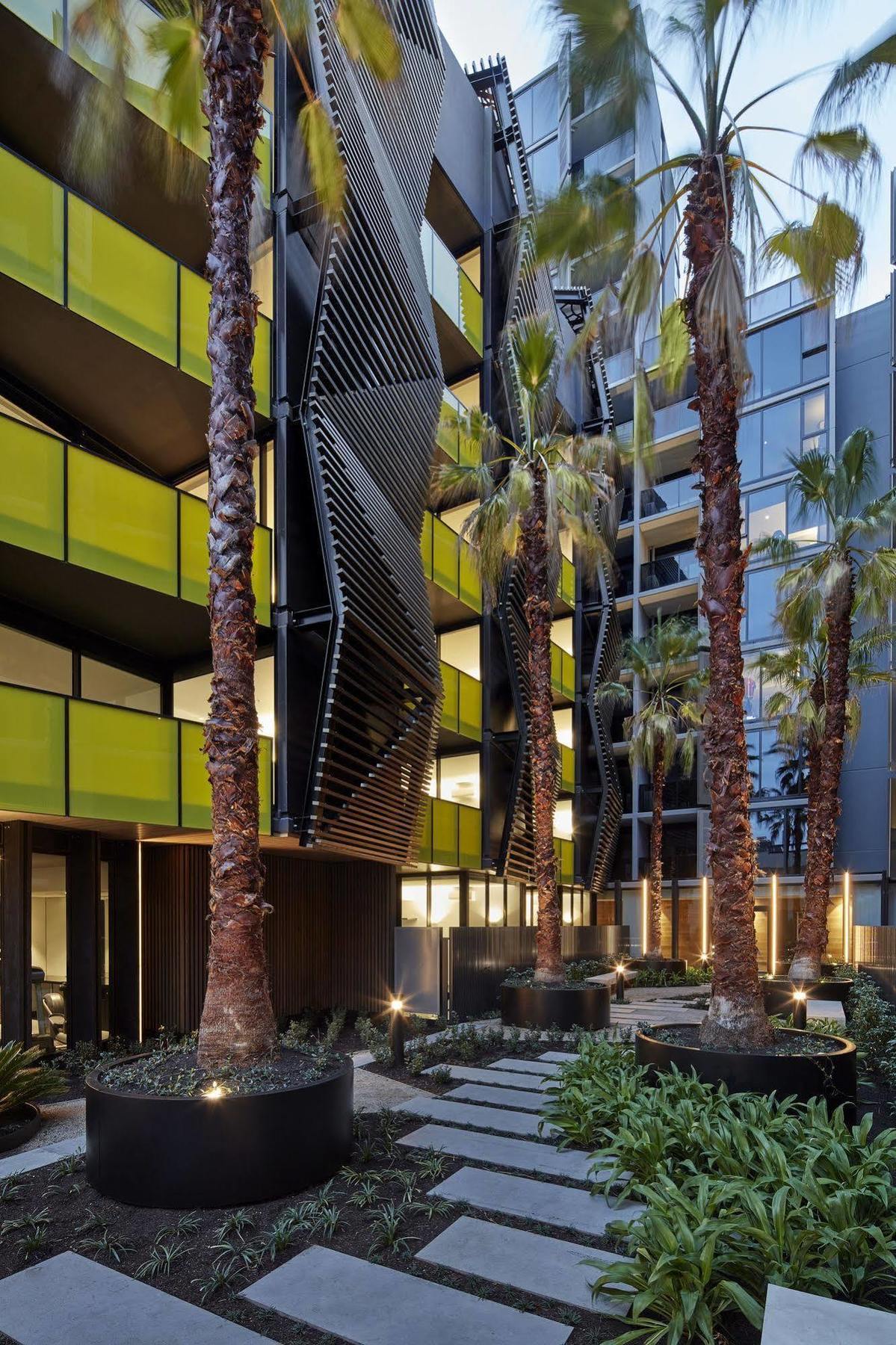 Turnkey Accommodation-North Melbourne Aparthotel 4*