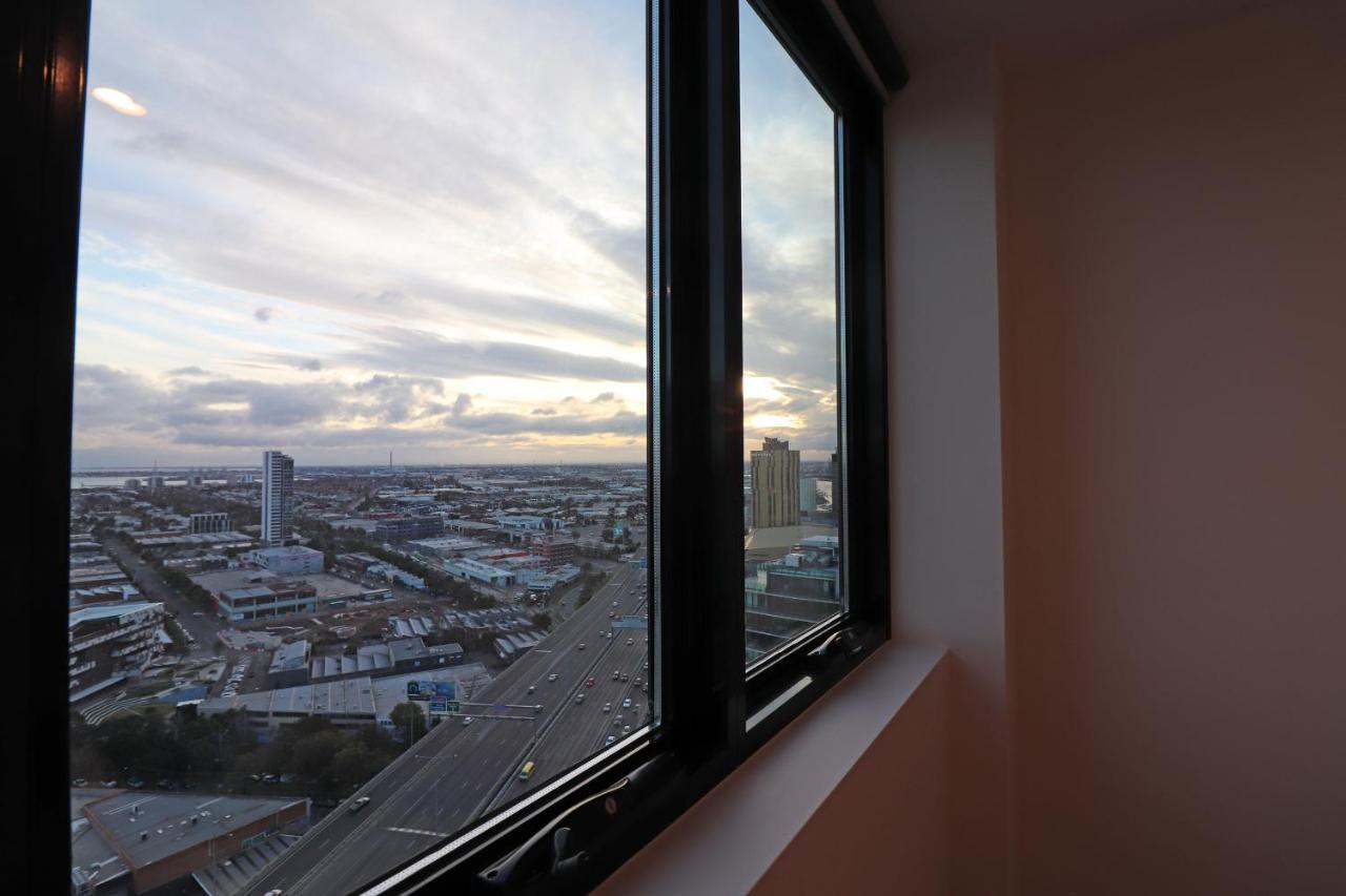 The International Casino Royale - Rejuvenate Apartment *