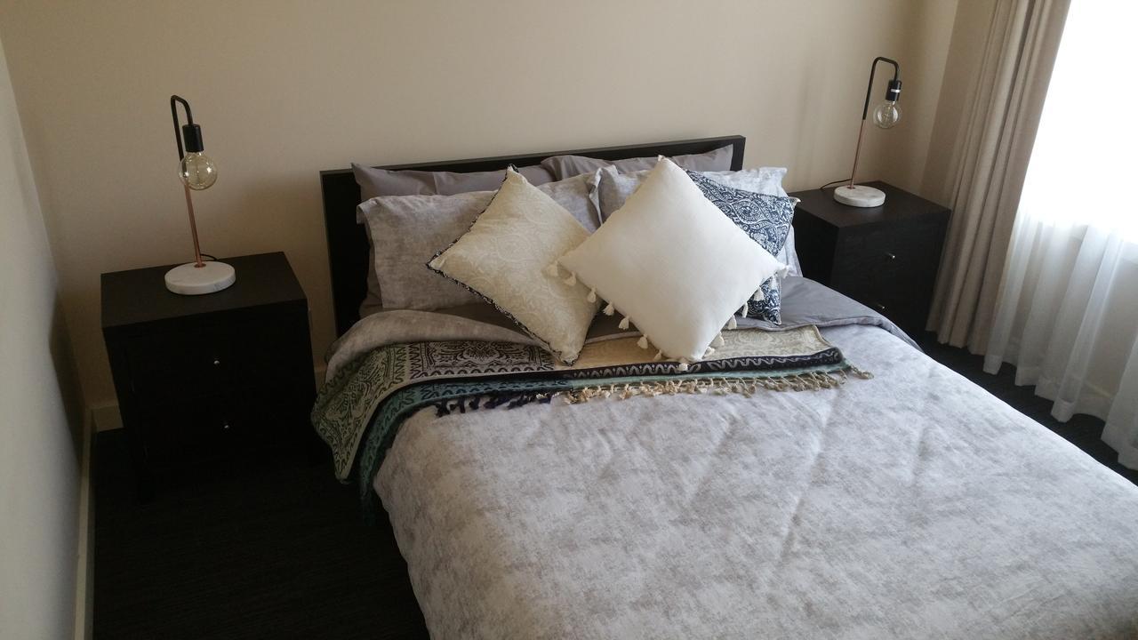 Apartment Mt Cooper Melbourne