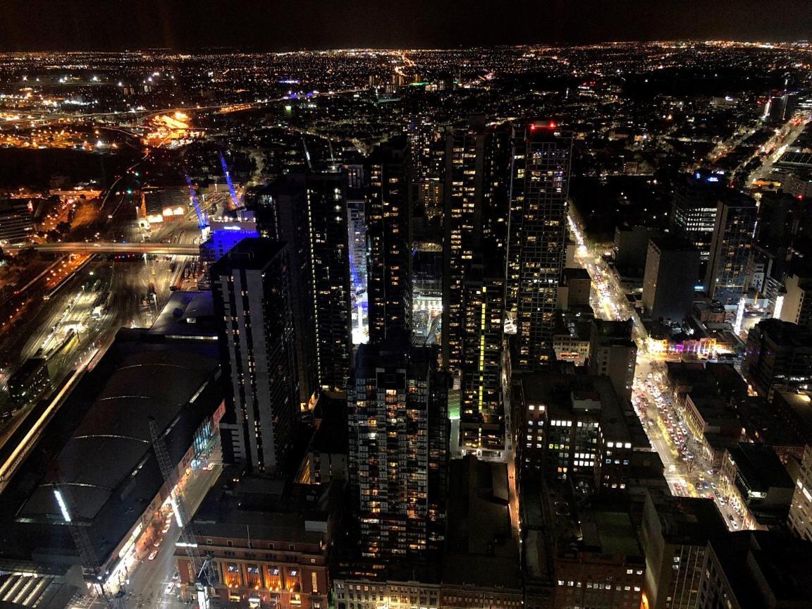 On Of The World - Views In !! *