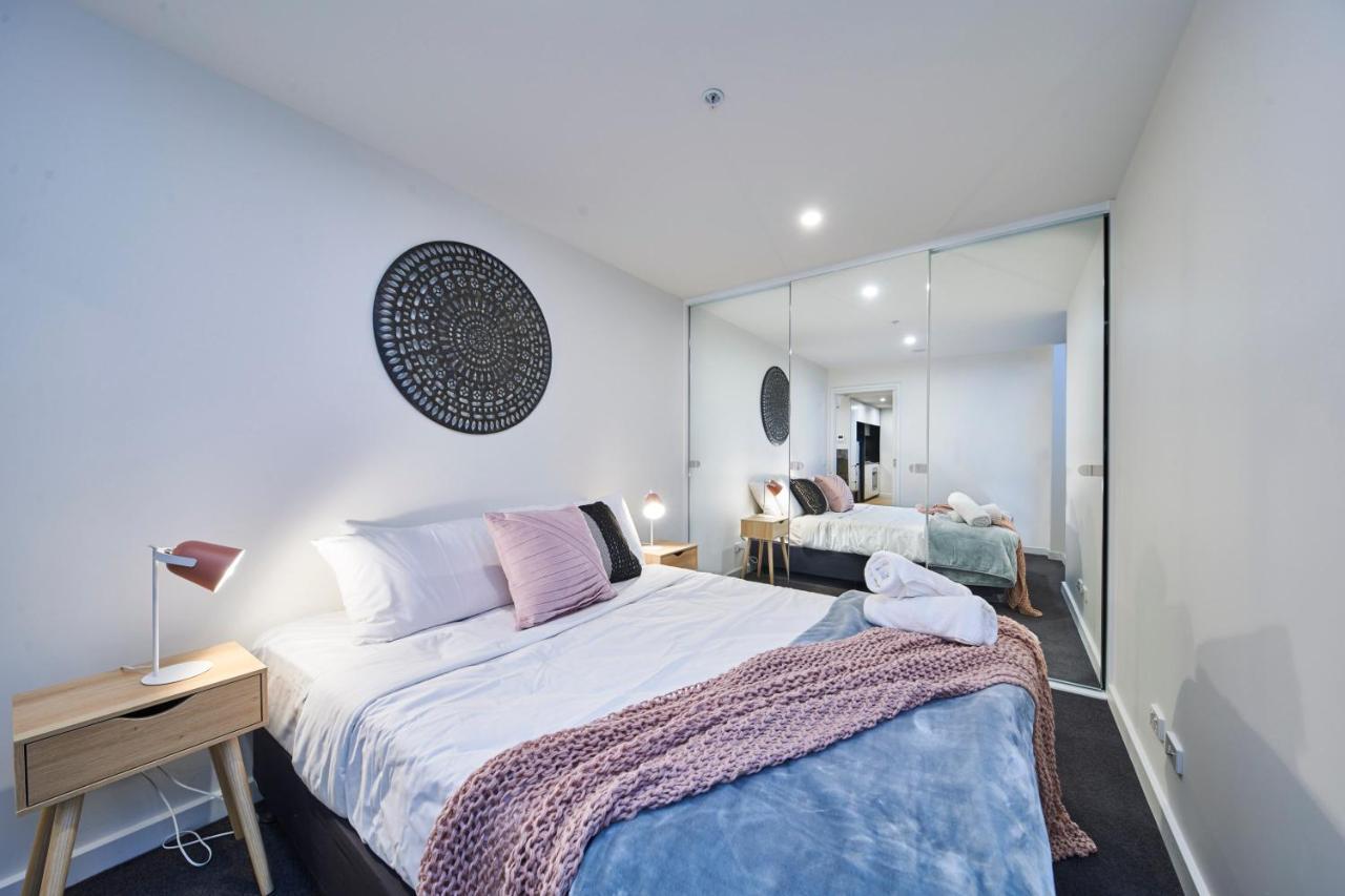The International Casino Royale - Rejuvenate Apartment Melbourne