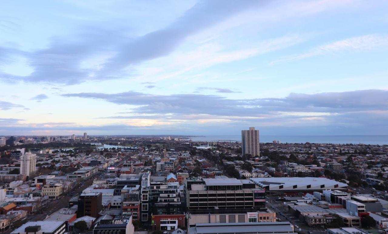 The International Casino Royale - Rejuvenate Apartment Melbourne