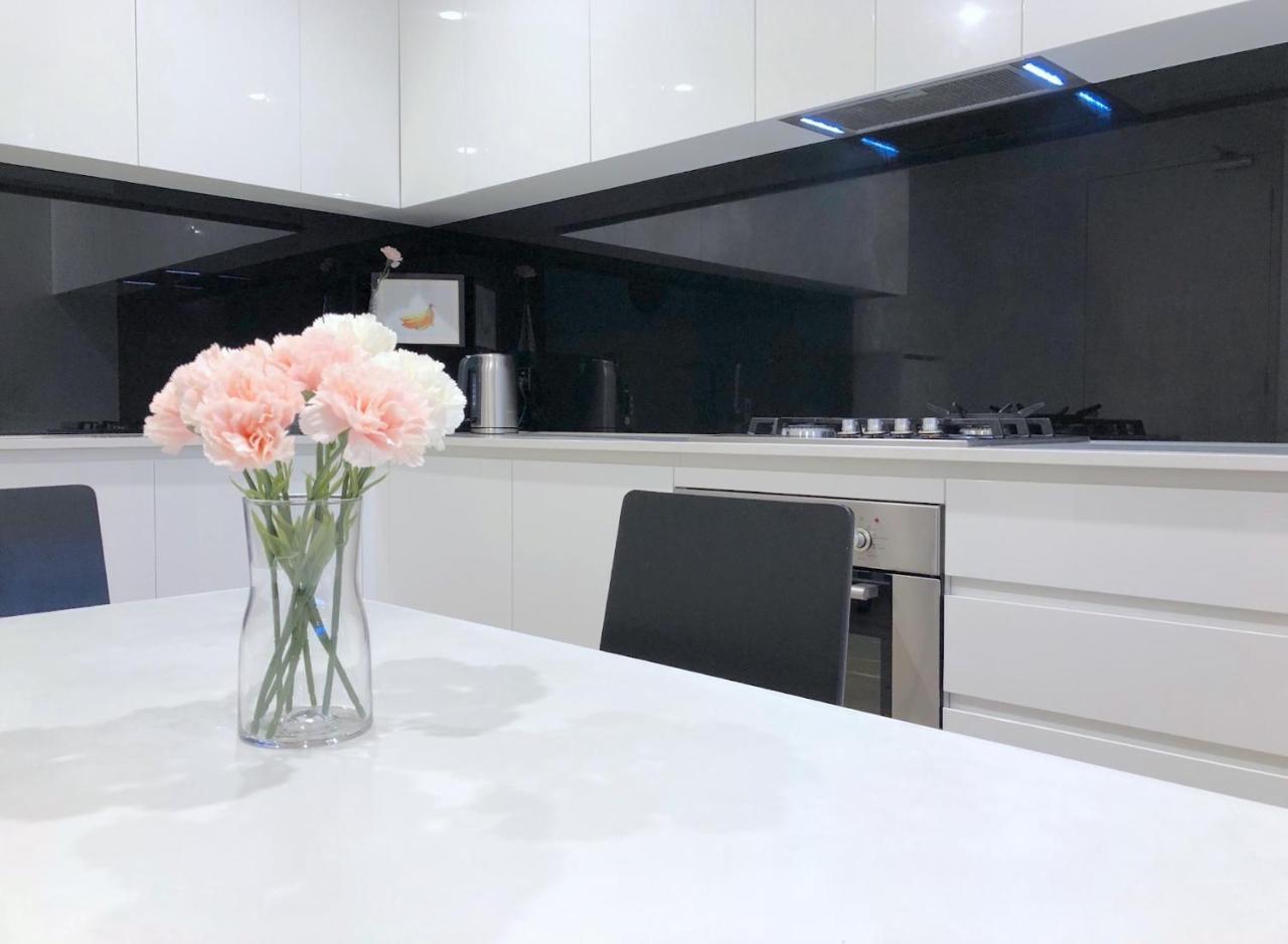 Pride Bentleigh With Private Garden
