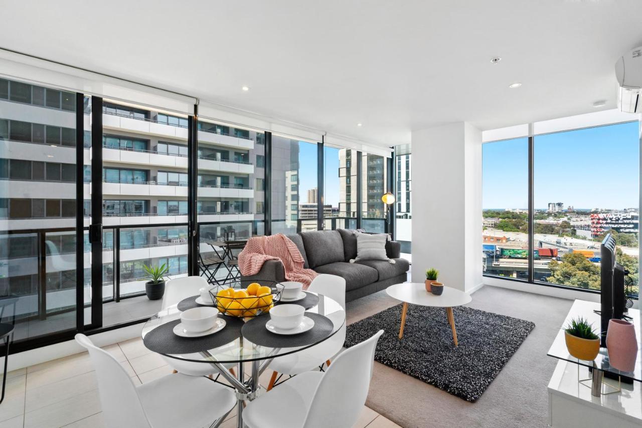 Complete Host Tiara Apartment