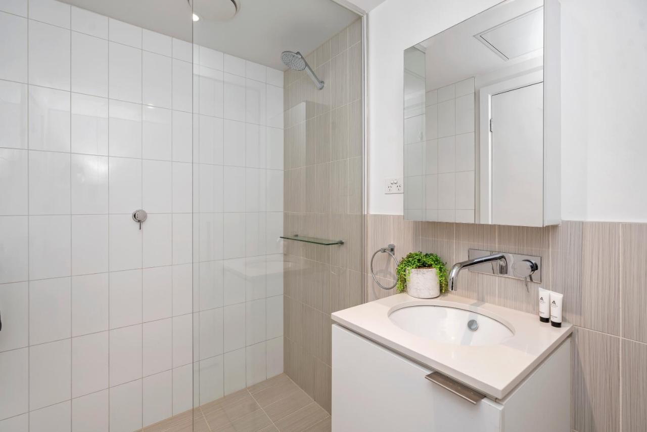 Complete Host Tiara Apartment Melbourne