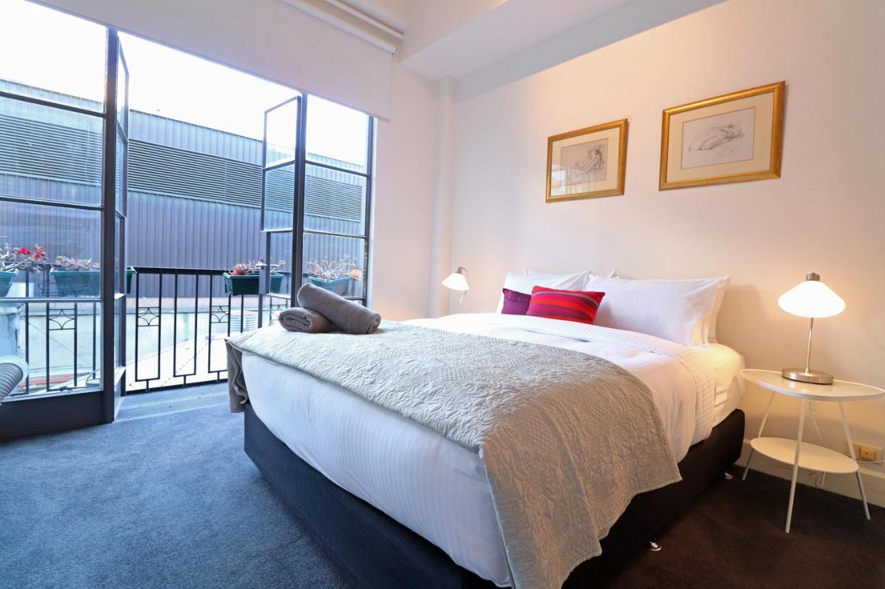 Holiday home Majorca Magic, Flinders Lane, 5th Floor, Sunlit, Art Deco