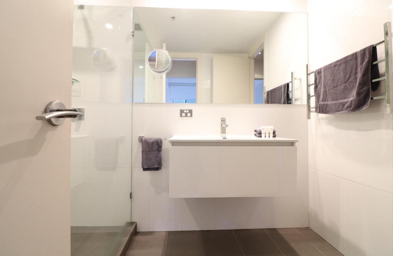 Majorca Magic, Flinders Lane, 5th Floor, Sunlit, Art Deco * Melbourne