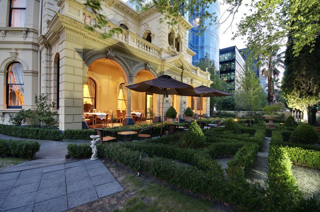 Hotel Charsfield Melbourne