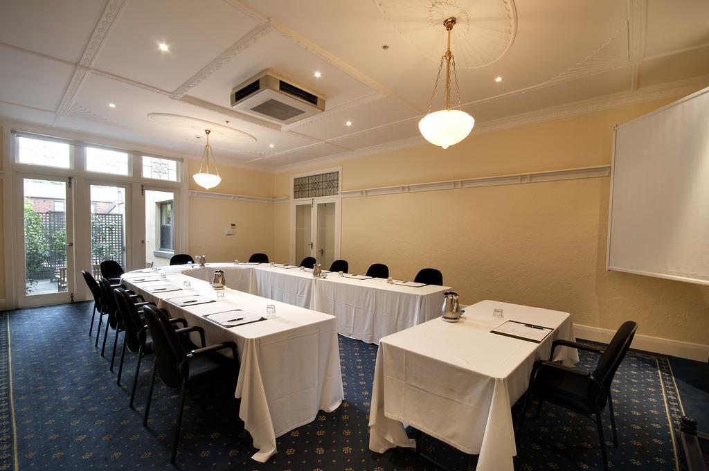 Charsfield Hotel Melbourne