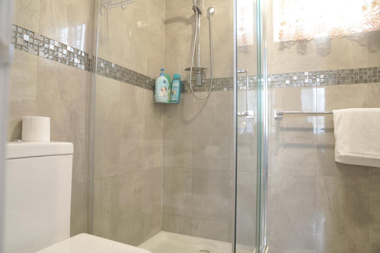 Luxury At Doncaster Melbourne