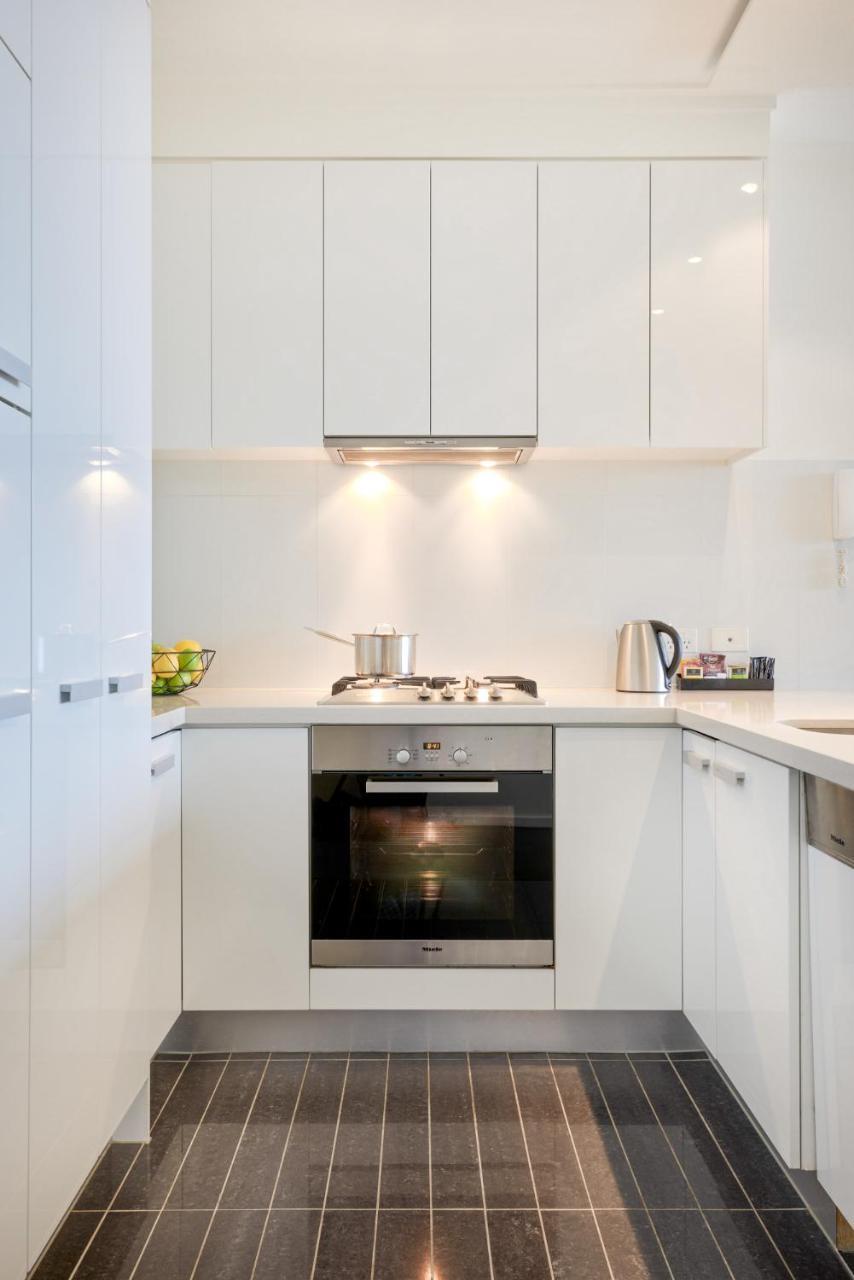 Tempo - Whiteman St Aparthotel