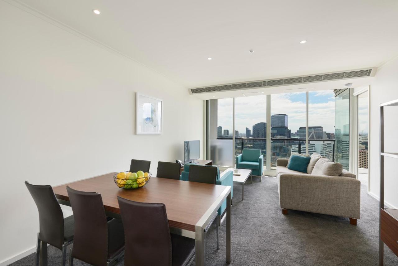 Tempo - Whiteman St 4*
